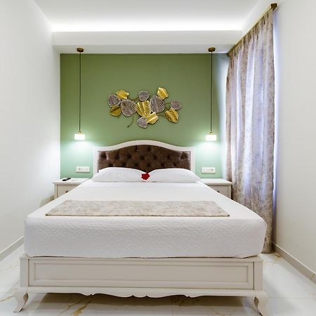 Konmari Boutique Suites Chania  Buitenkant foto