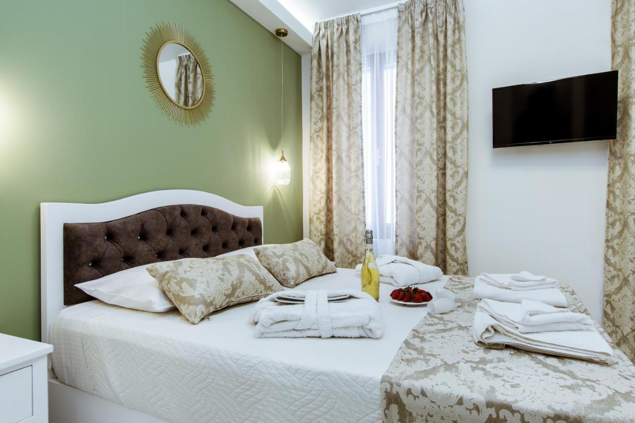 Konmari Boutique Suites Chania  Buitenkant foto