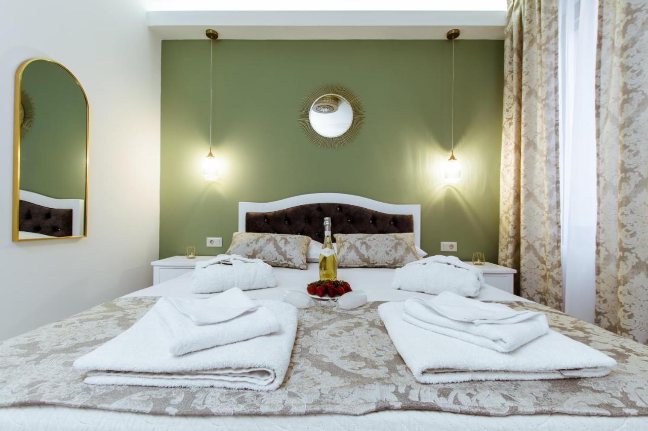 Konmari Boutique Suites Chania  Buitenkant foto