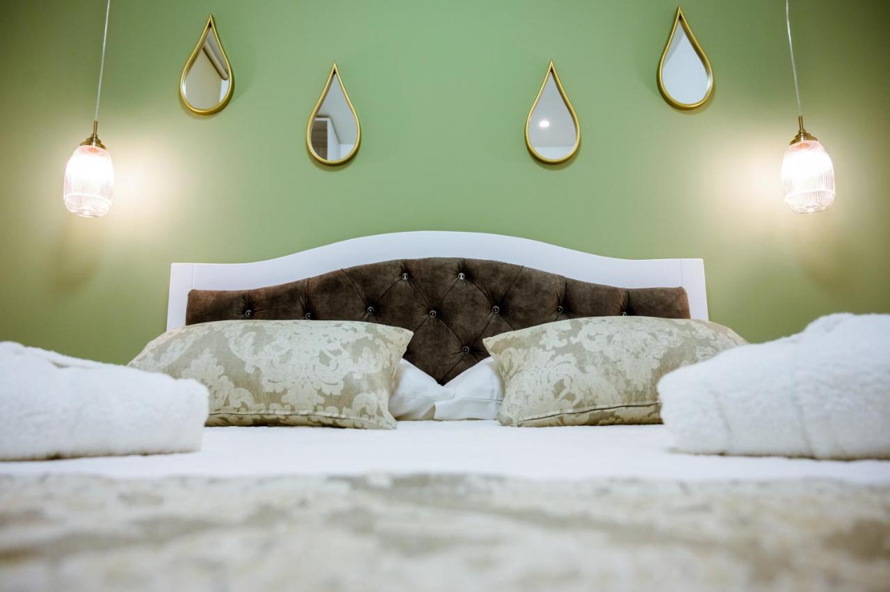 Konmari Boutique Suites Chania  Buitenkant foto