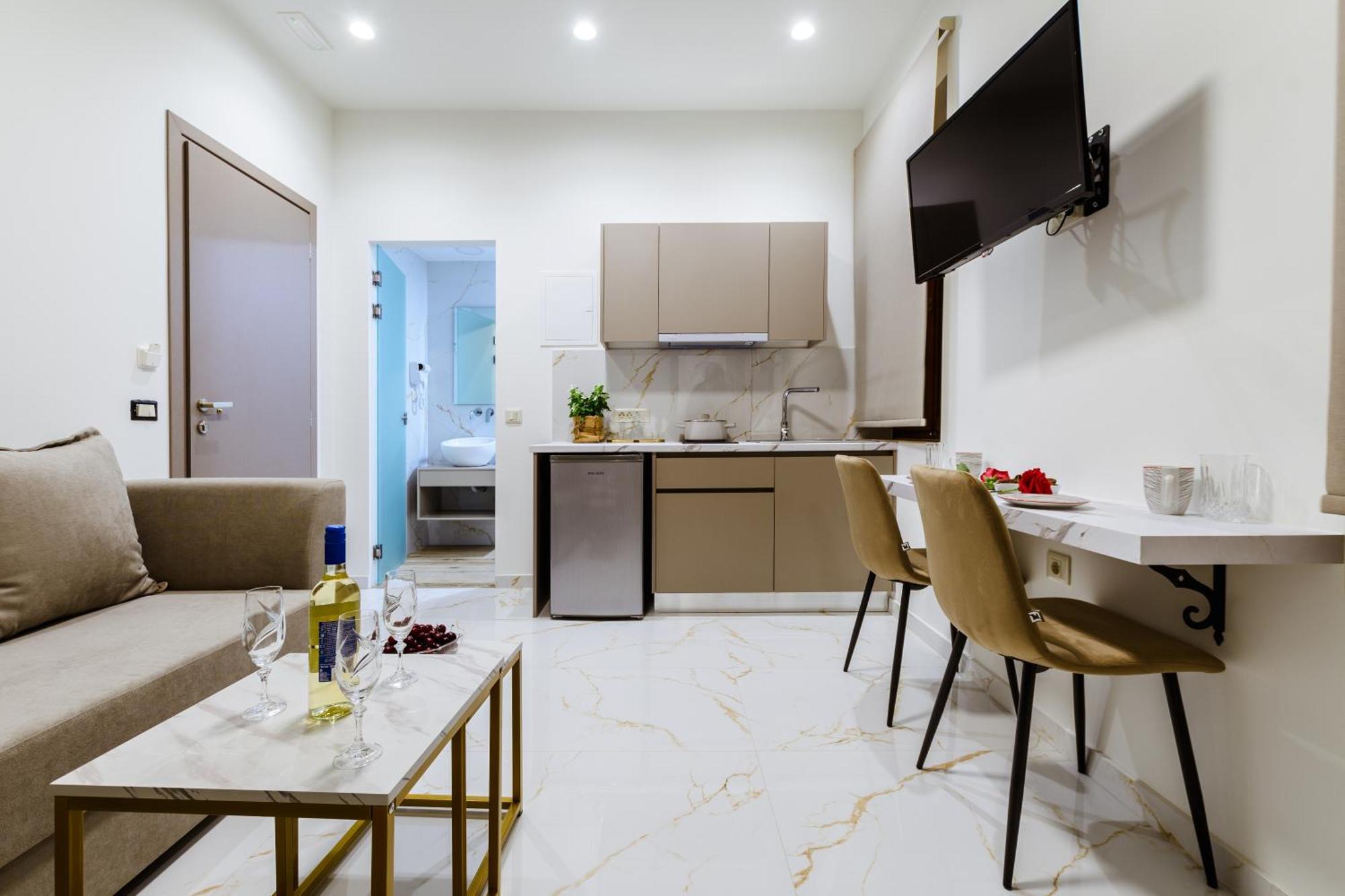 Konmari Boutique Suites Chania  Buitenkant foto